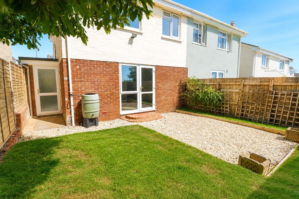 Property photo 2 of 15 2 - Picture No. 16