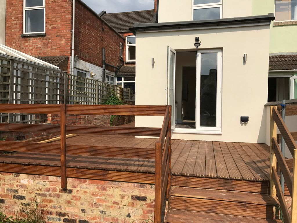 Property photo 2 of 5