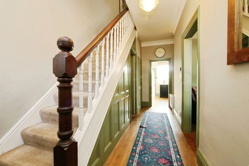Property photo 2 of 26 Main Foyer