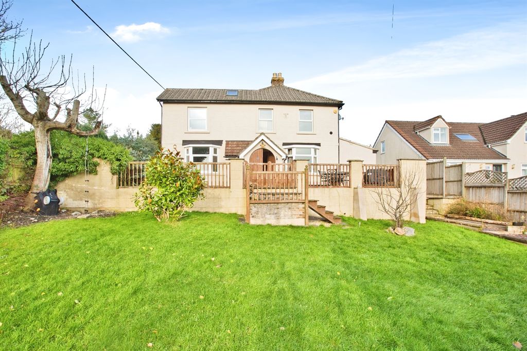 Property photo 1 of 26