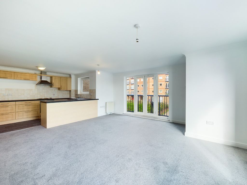 Property photo 2 of 11 4962573