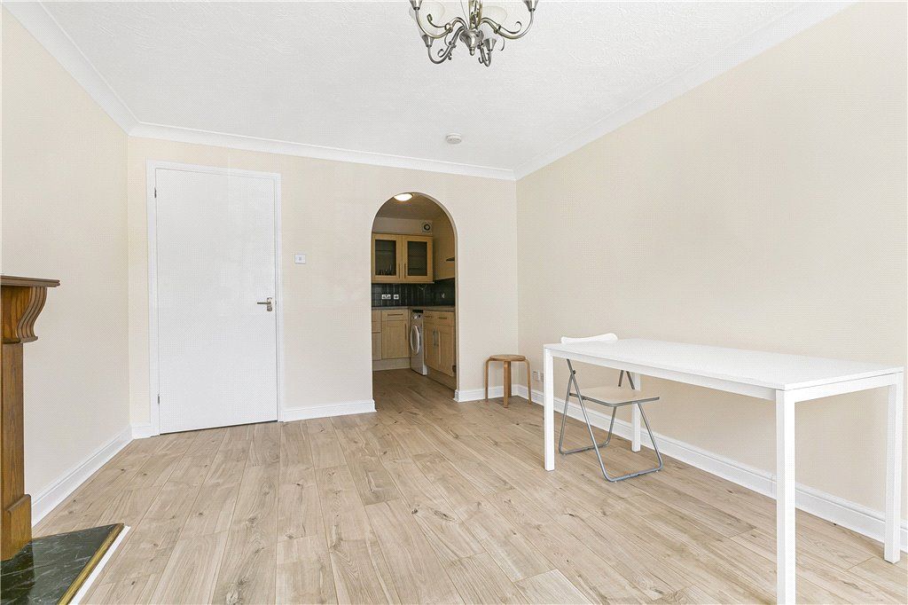 Property photo 3 of 10 Reception Room Recep