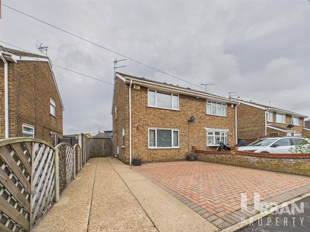 Property photo 1 of 8 Cam03038G0-Pr0191-Still013.Jpg