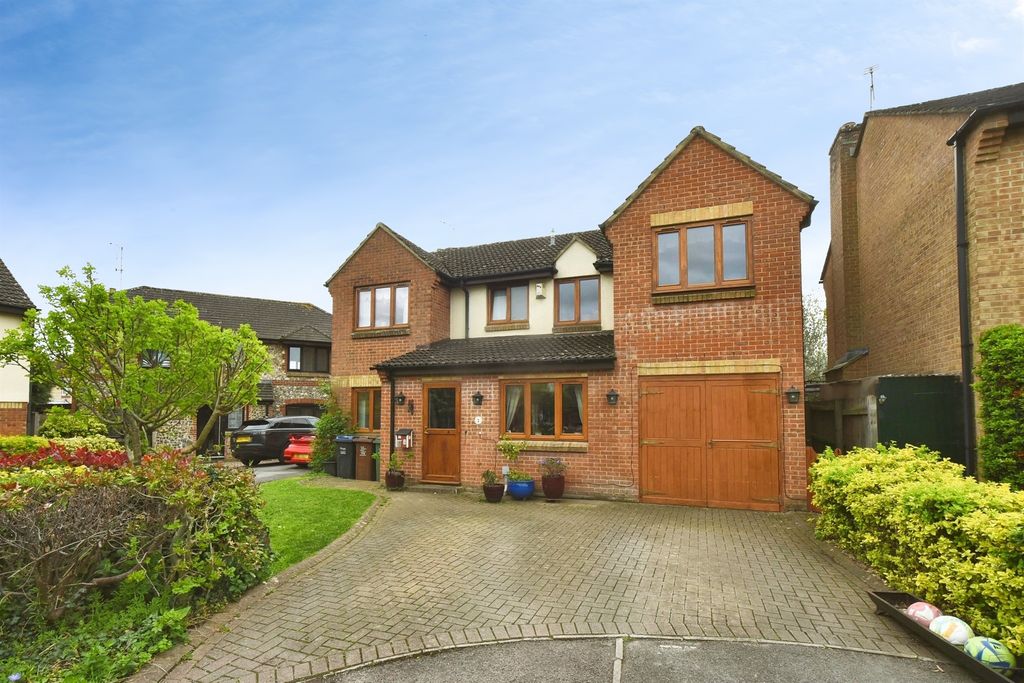 Property photo 1 of 19