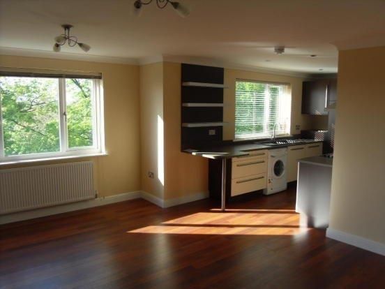 Property photo 2 of 10 Living Kitchen