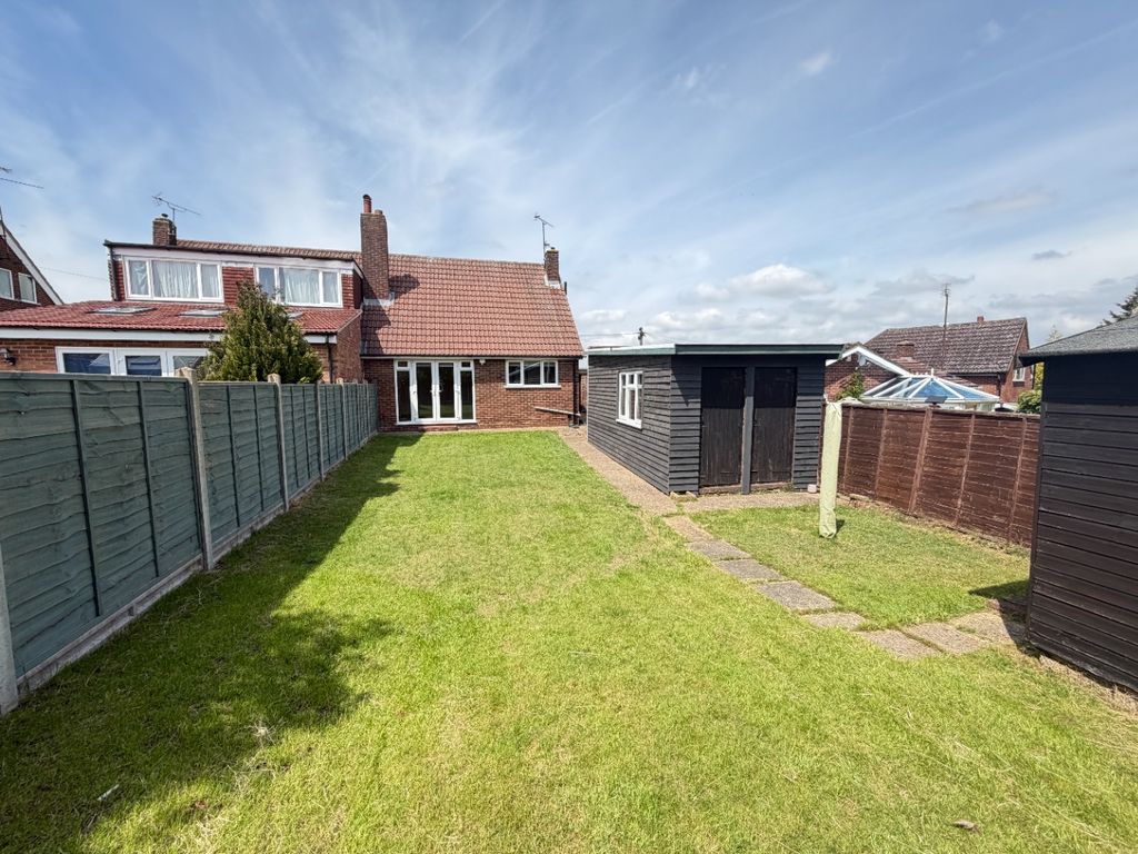 Property photo 2 of 16 3507944