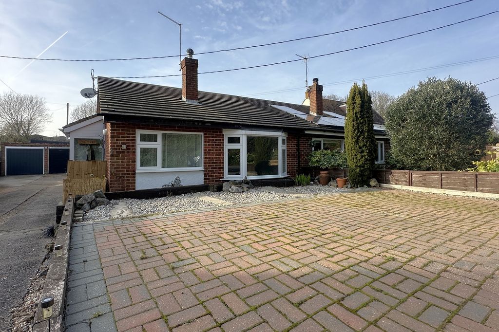 Property photo 1 of 13 Photo 13