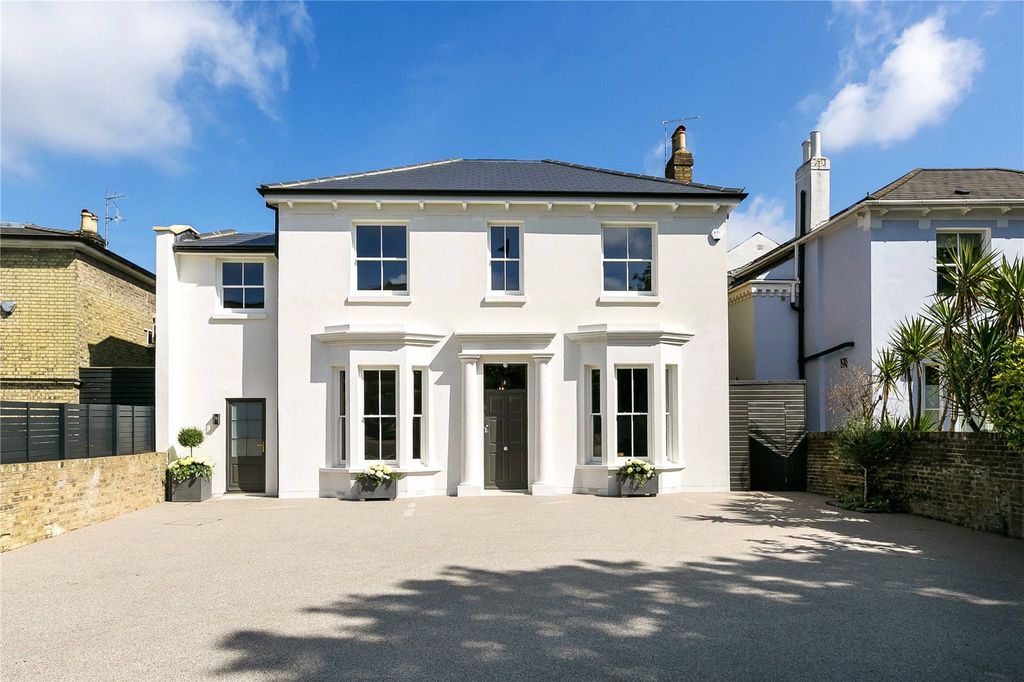 Property photo 1 of 11 Picture No. 10