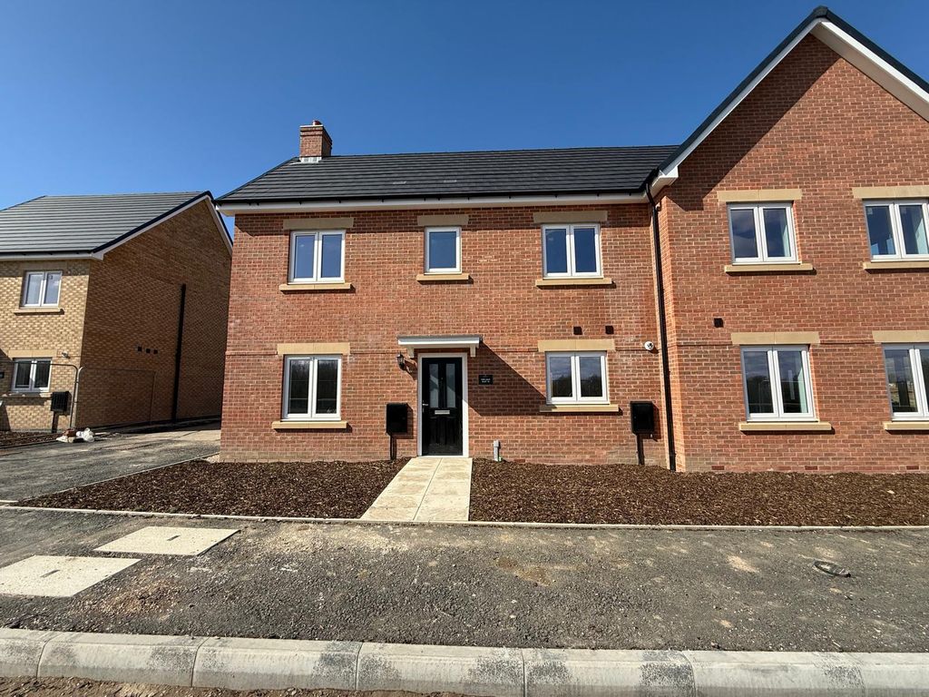 Property photo 1 of 14 Whatsapp Image 2025-03-28 At 13.28.55