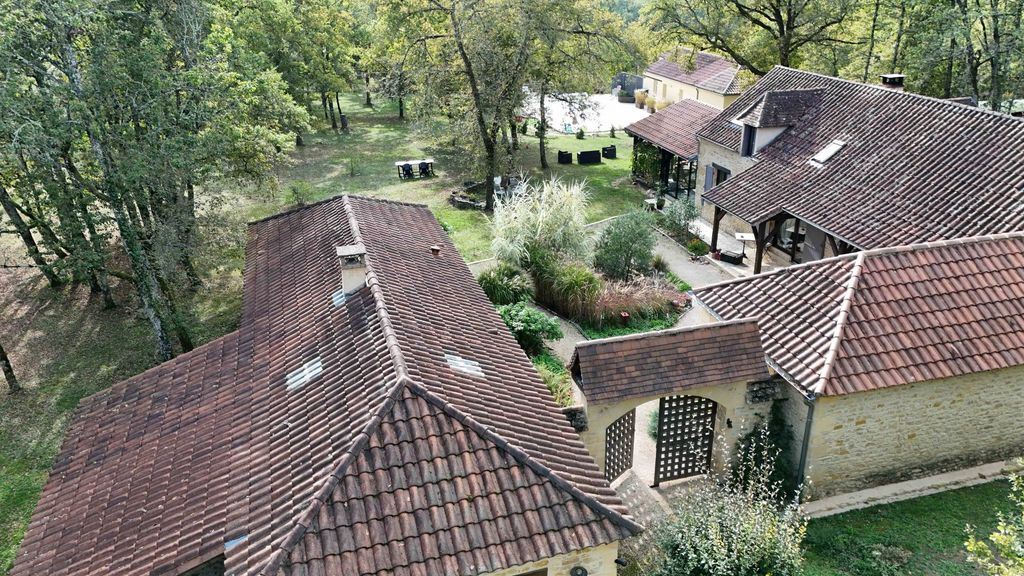 Property photo 1 of 30