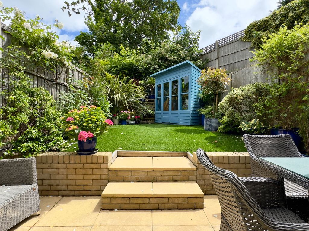 Property photo 3 of 21