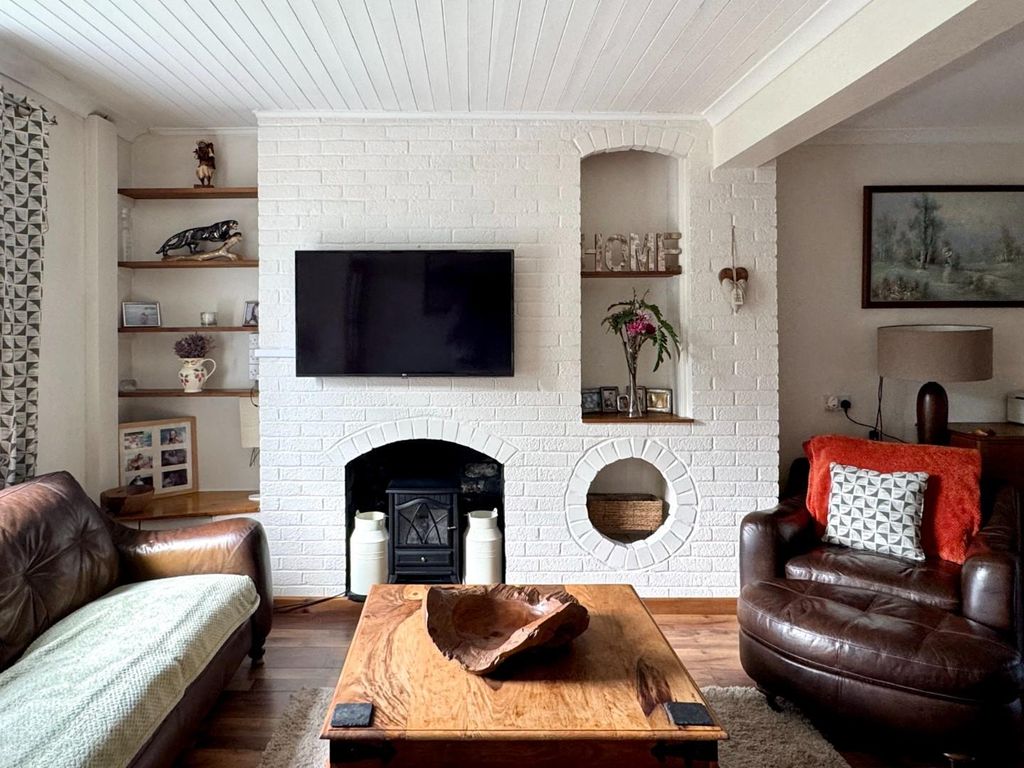 Property photo 3 of 21 Open Plan Lounge/Dining Room
