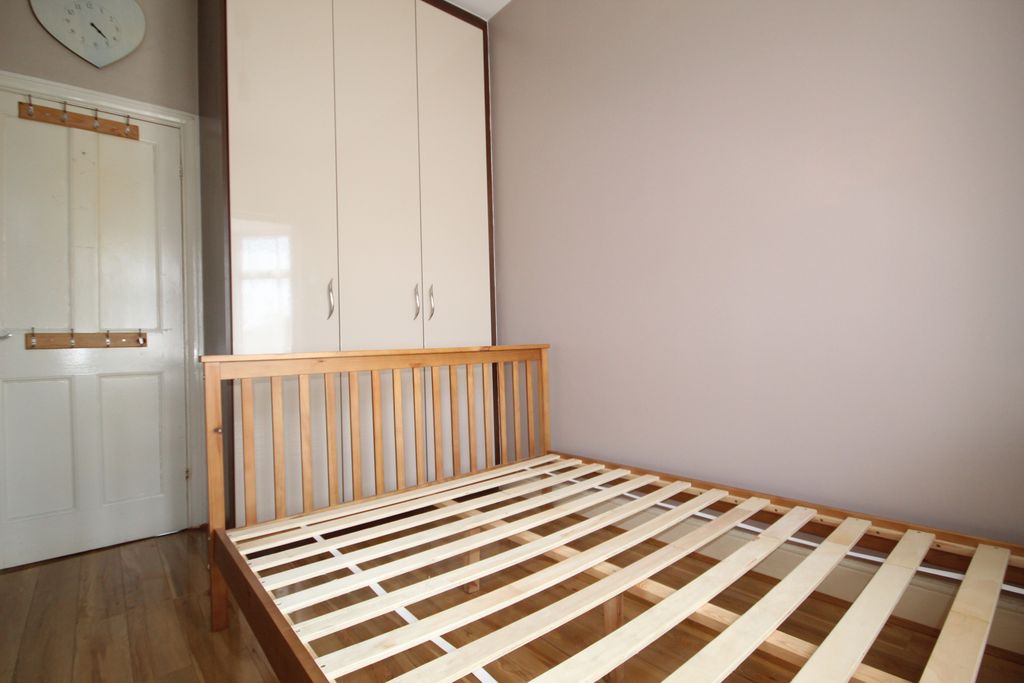 Property photo 3 of 5 Img 8229