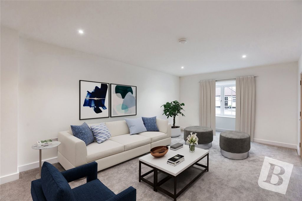 Property photo 2 of 17 Living Room