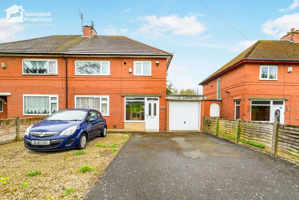 Property photo 1 of 21 Front View