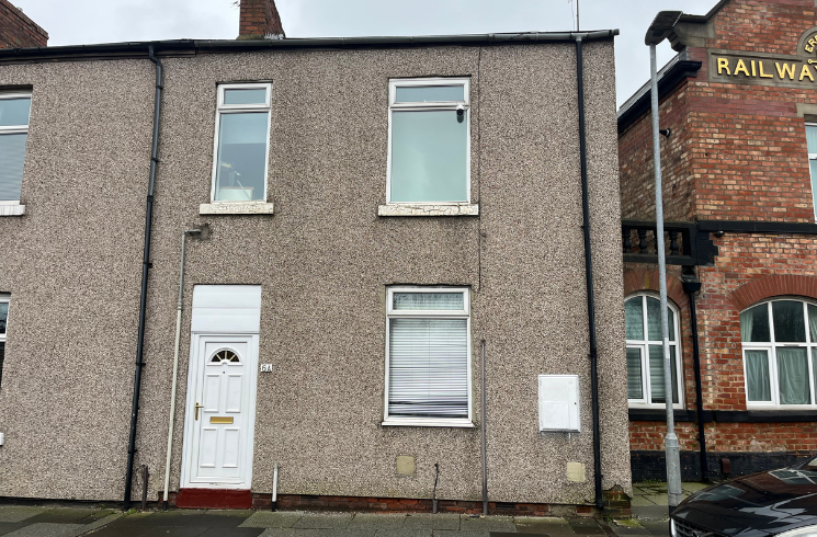 Property photo 1 of 11