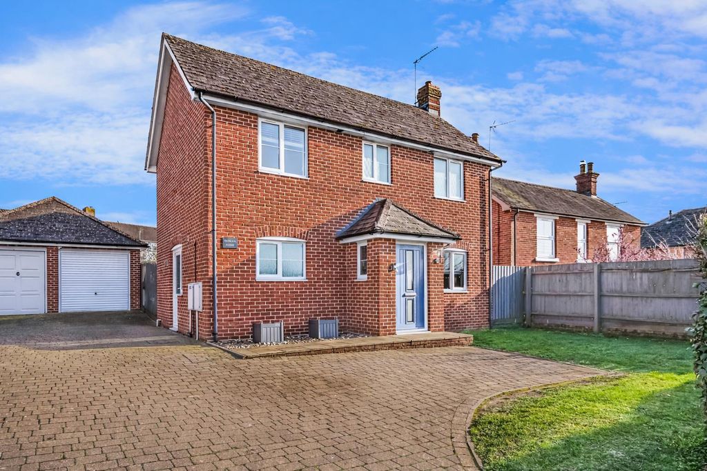 Property photo 1 of 16 Front