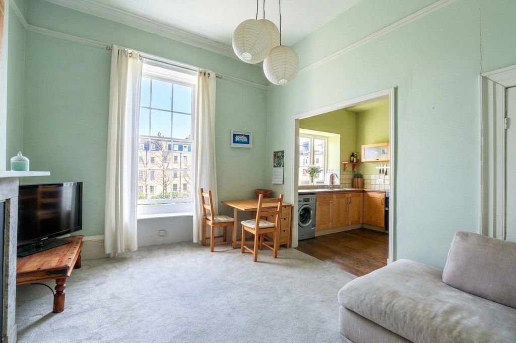 Property photo 1 of 15 Picture No. 16