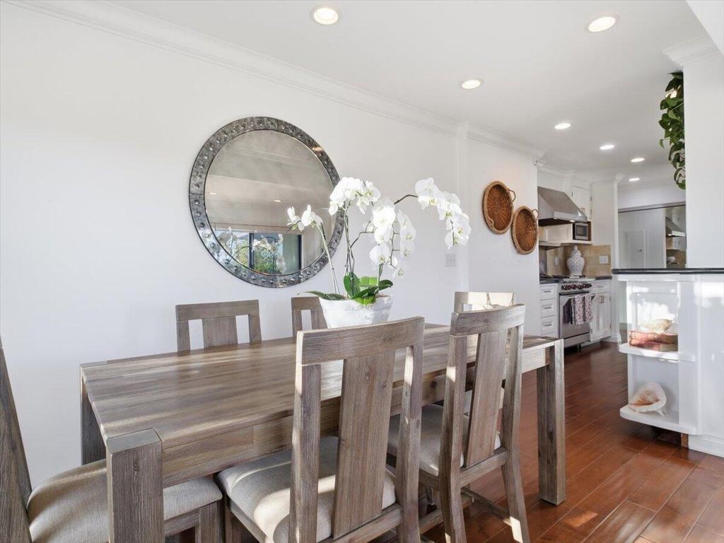 Property photo 3 of 10 <Alttext/>