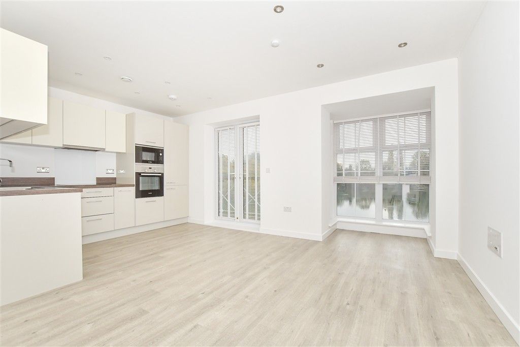 Property photo 1 of 14 Lounge/Kitchen/ Diner