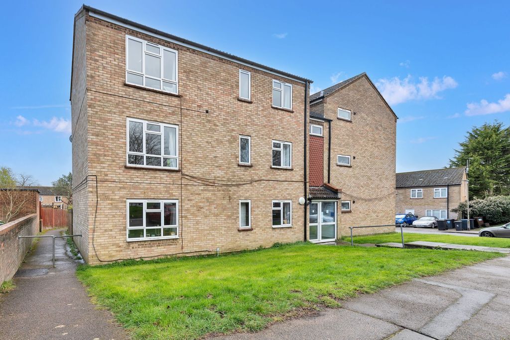 Property photo 1 of 9