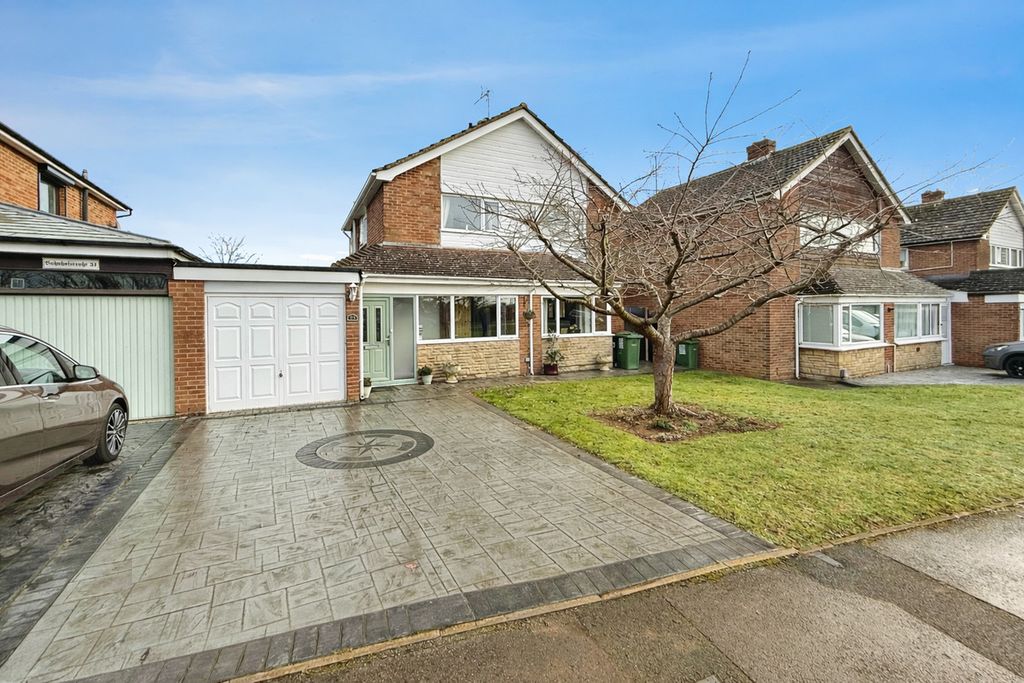 Property photo 2 of 14