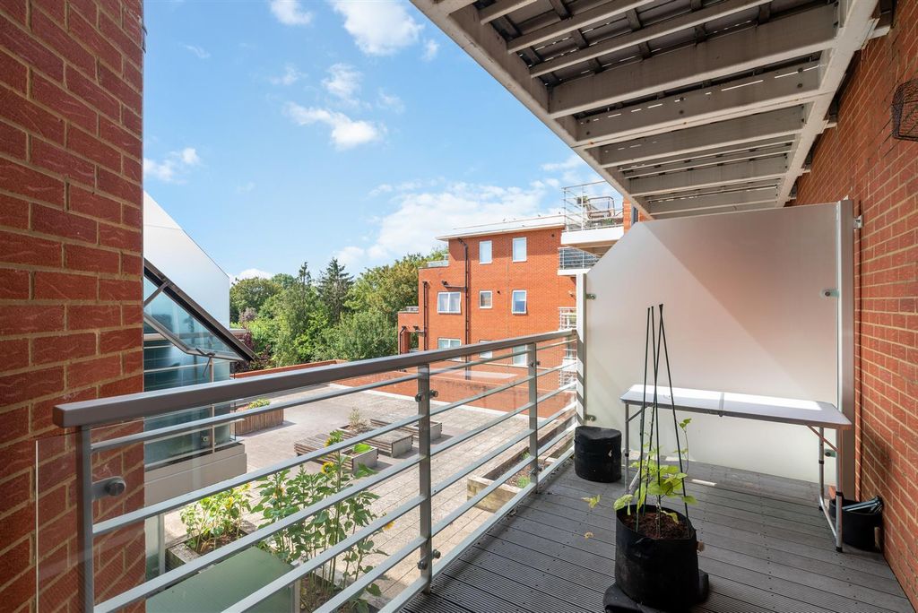 Property photo 2 of 12 Balcony