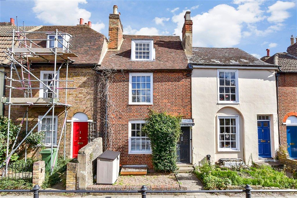 Property photo 1 of 8 Front Web