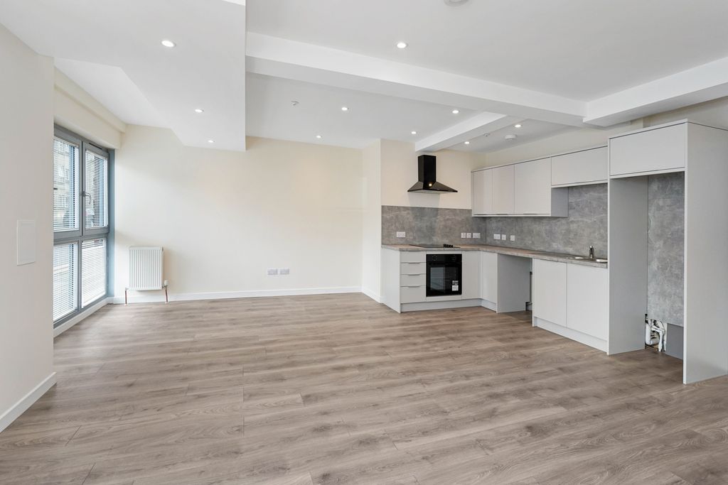 Property photo 3 of 15 Property Image 3