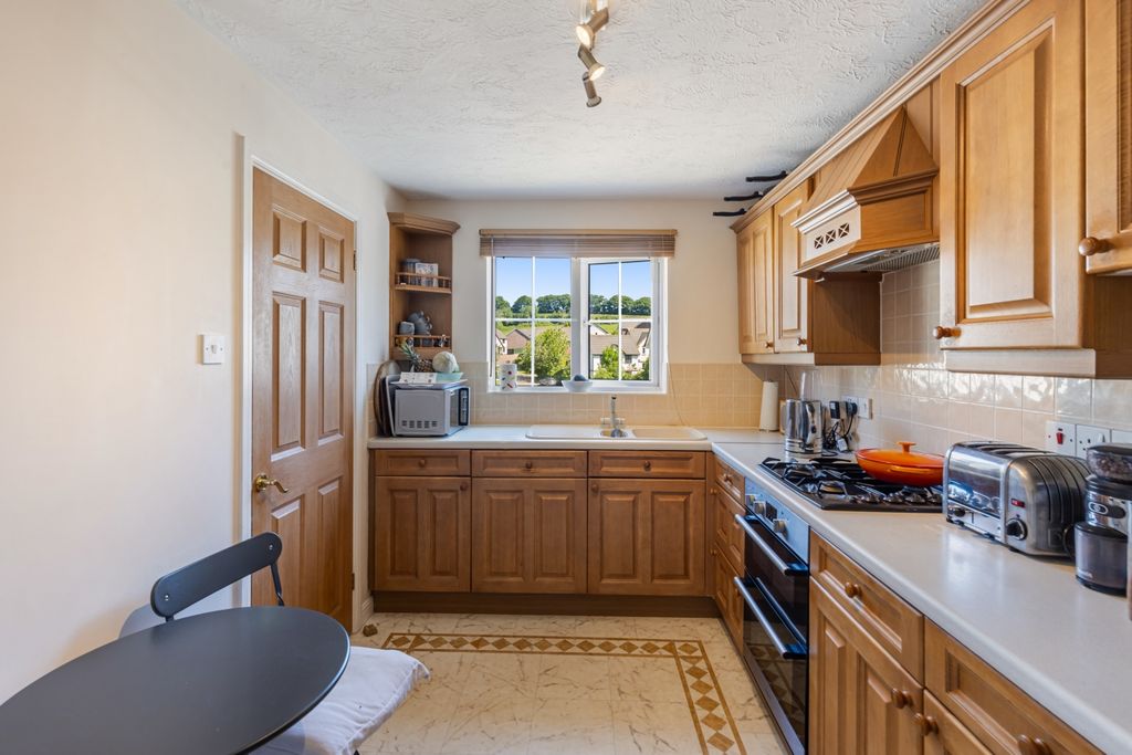Property photo 3 of 16 A09 - 12 Grampian Close, Paignton - 250522
