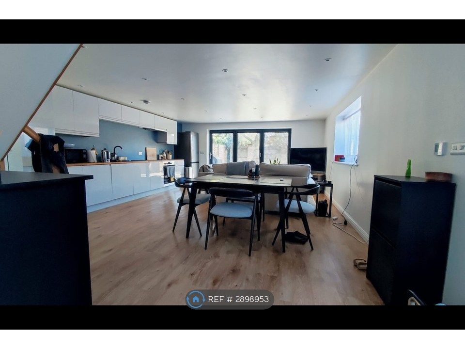 Property photo 3 of 17 Open Plan Lounge/Kitchen