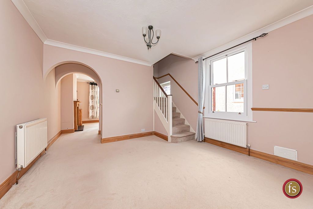 Property photo 2 of 19