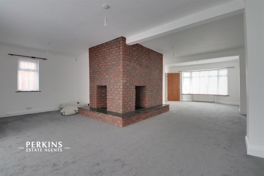 Property photo 1 of 15 Rec3.Jpg