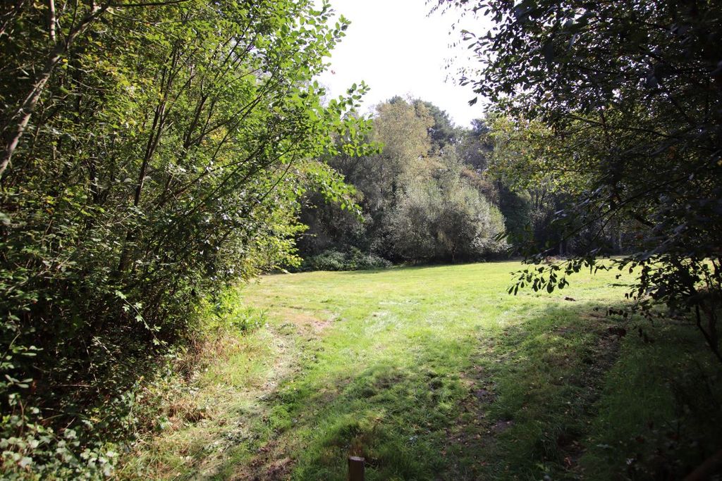 Property photo 3 of 6