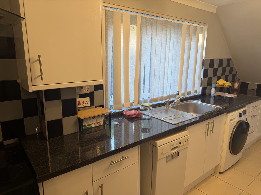 Property photo 1 of 13 Kitchen