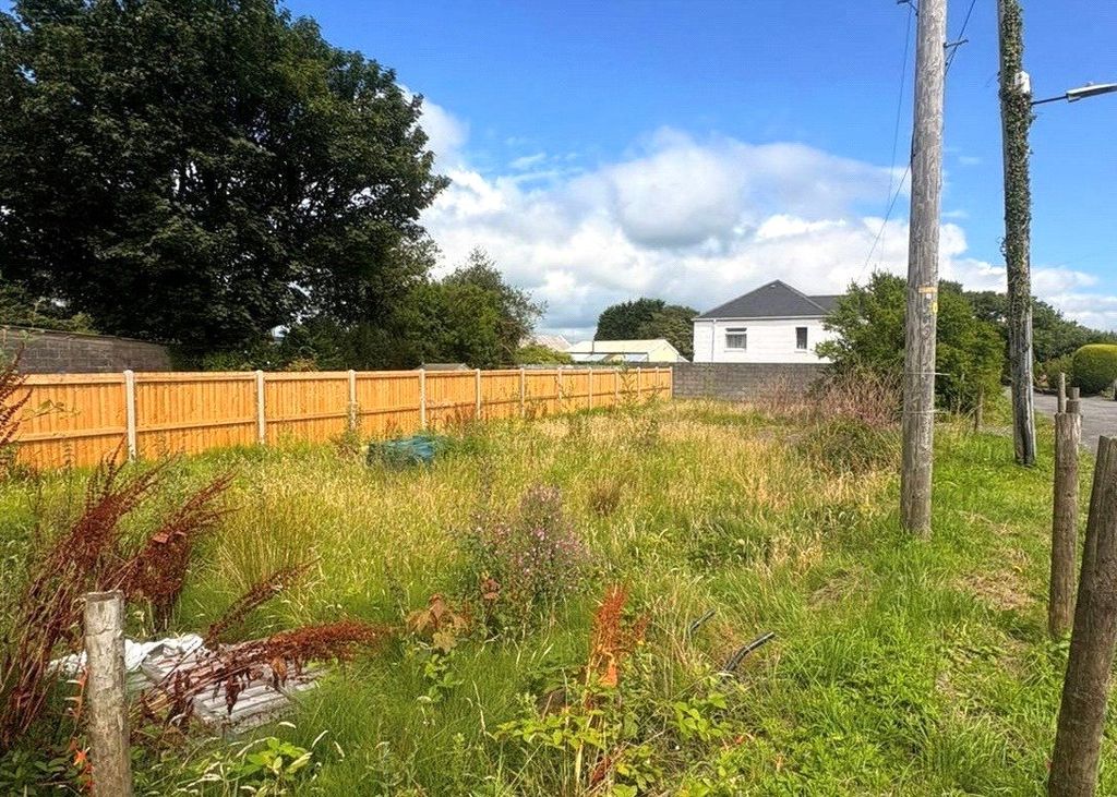 Property photo 3 of 5 Picture No. 04