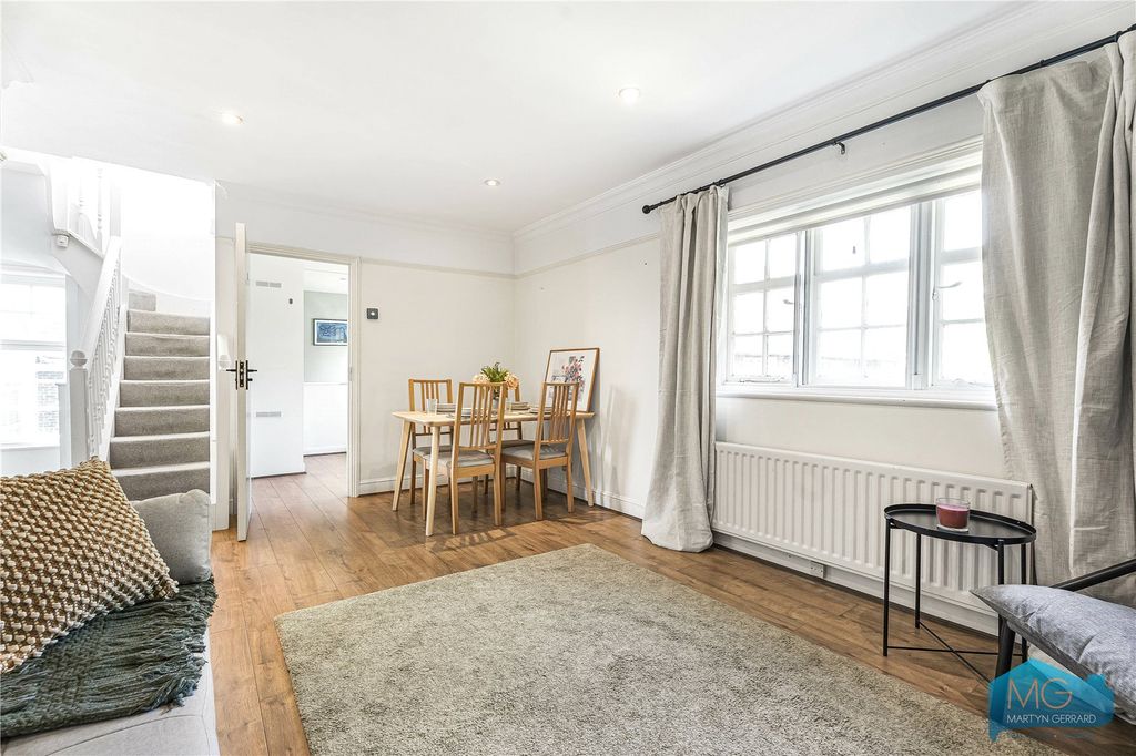 Property photo 2 of 16 Picture No. 07