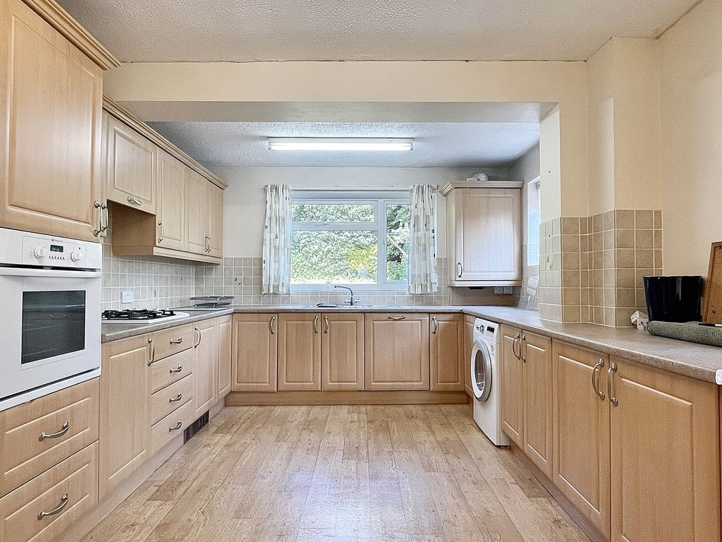 Property photo 3 of 18 Not Specified