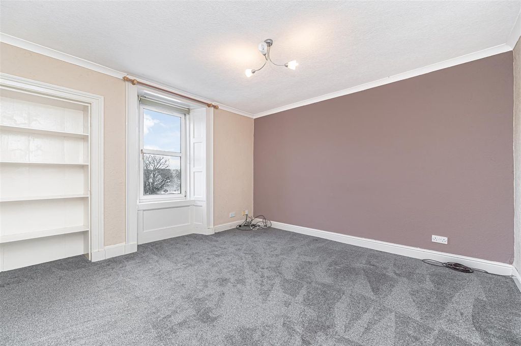 Property photo 2 of 19 Untitled (7 Of 1).Jpg