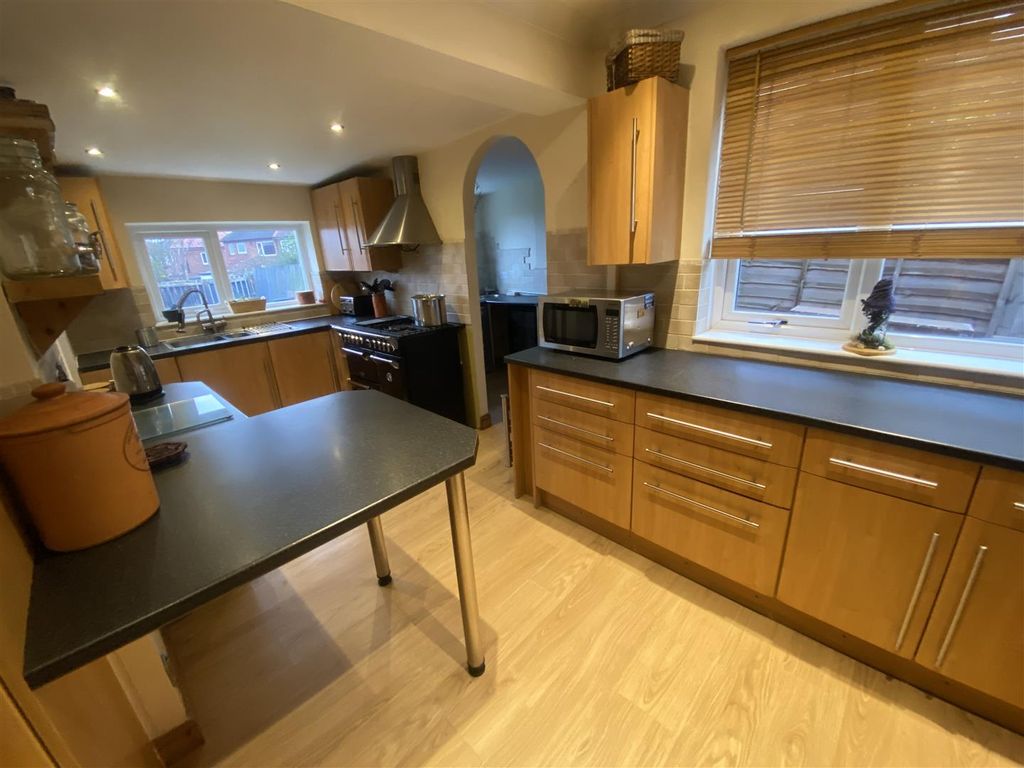 Property photo 3 of 13 Img_6085.Jpeg