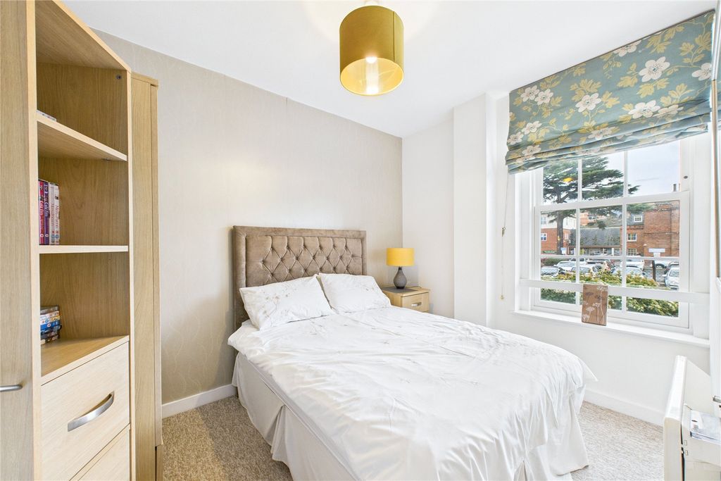 Property photo 3 of 5 Picture No. 02