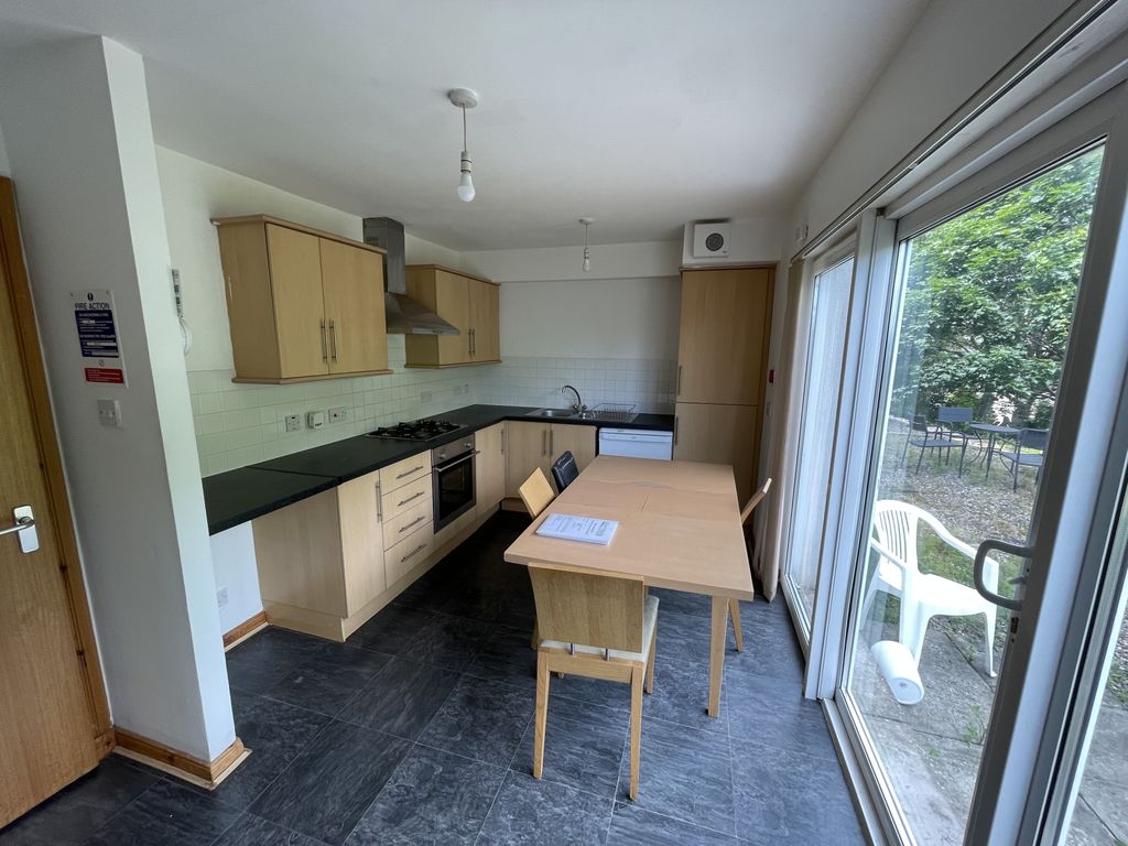 Property photo 2 of 12 Gallery