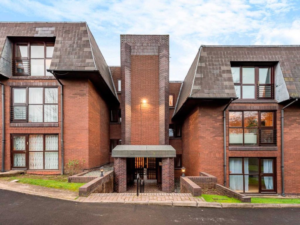 Property photo 1 of 12