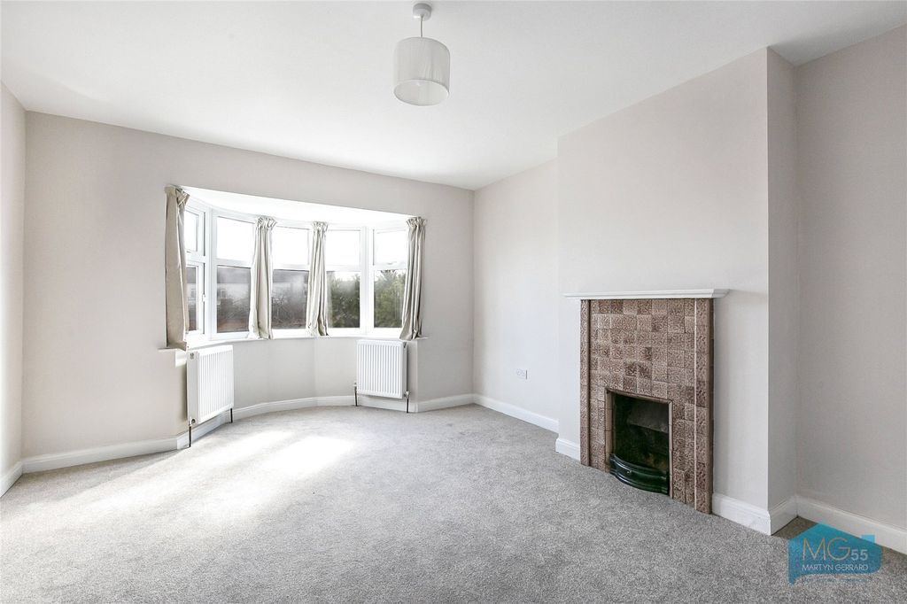 Property photo 3 of 26 Picture No. 10