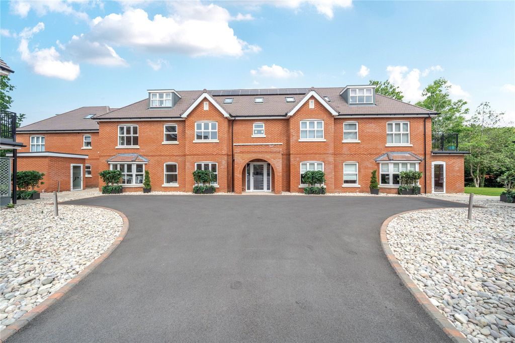Property photo 1 of 11 Picture No. 05