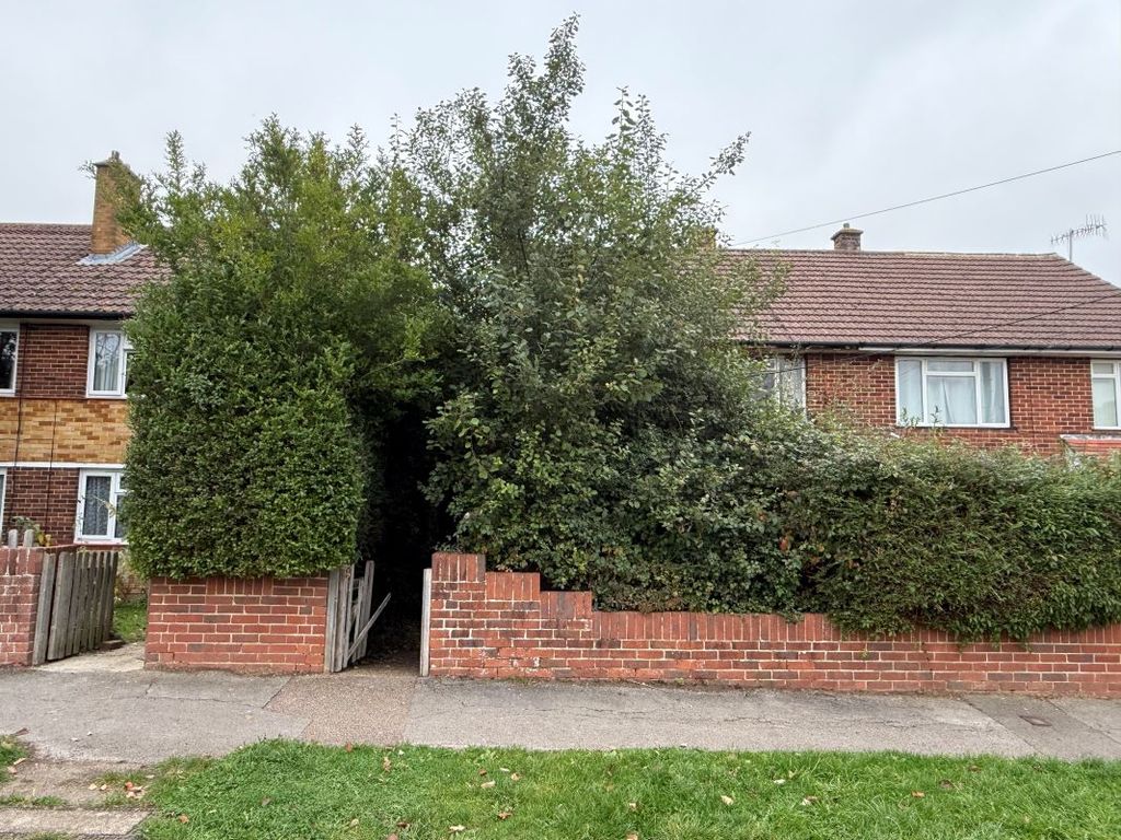 Property photo 3 of 24