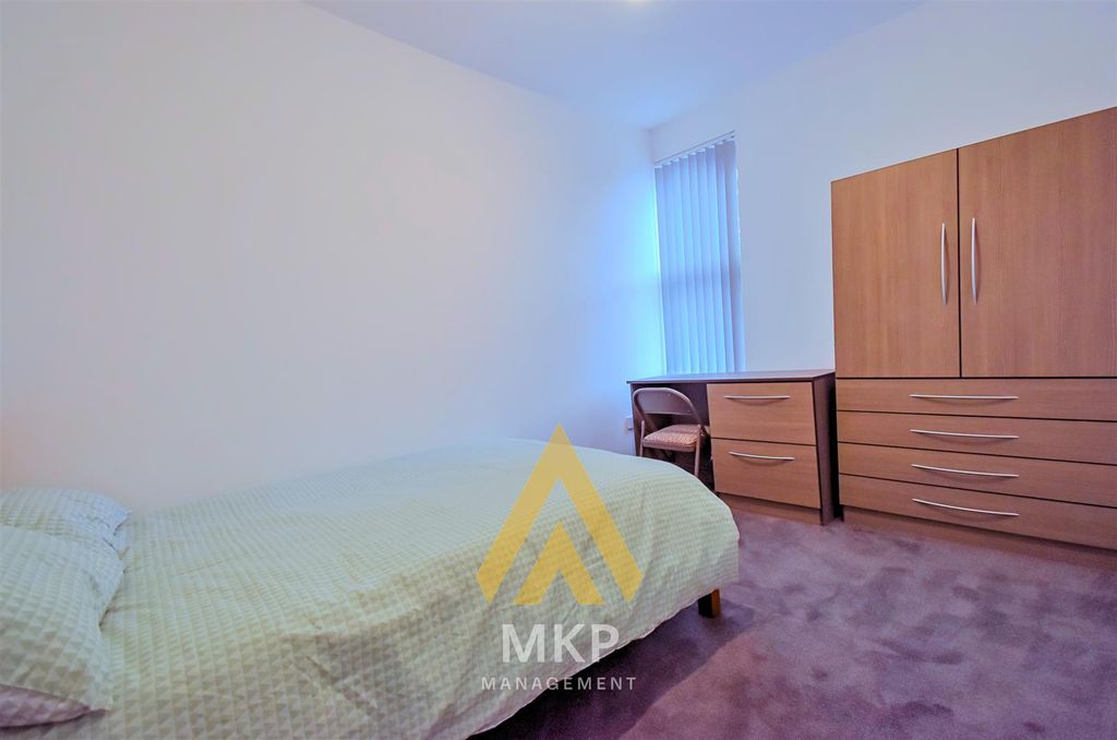 Property photo 2 of 14 13.Png