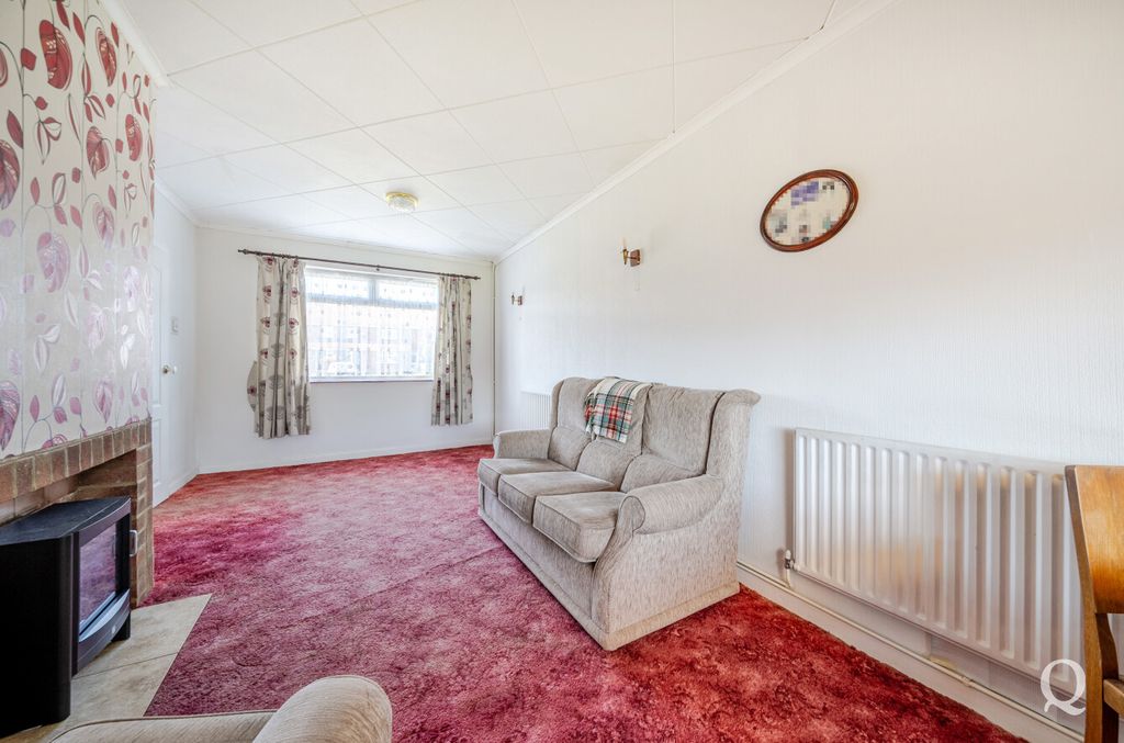 Property photo 2 of 25 d67E47Aa-6ba7-4ee...