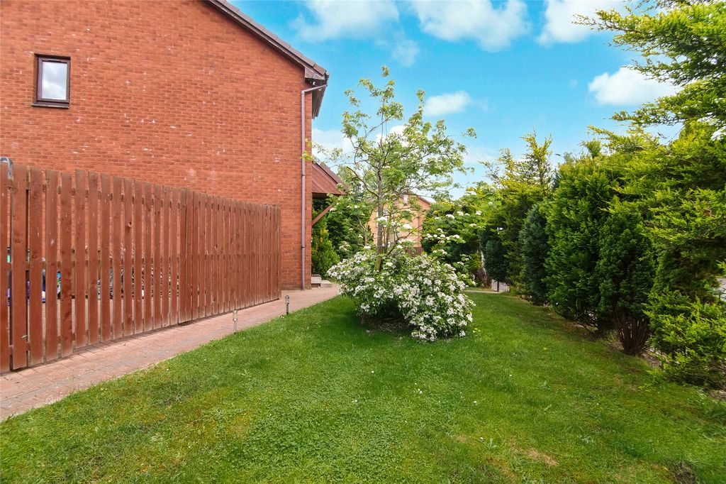 Additional image 14 of 3 bed semi-detached house for saleMellerstain Drive, Yoker, Glasgow G14