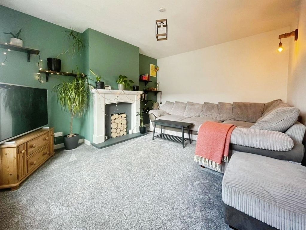 Property photo 3 of 21 Pbox-Img.Jpg